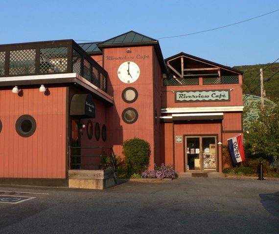 Riverview Cafe